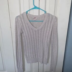 Light tan knitted sweater